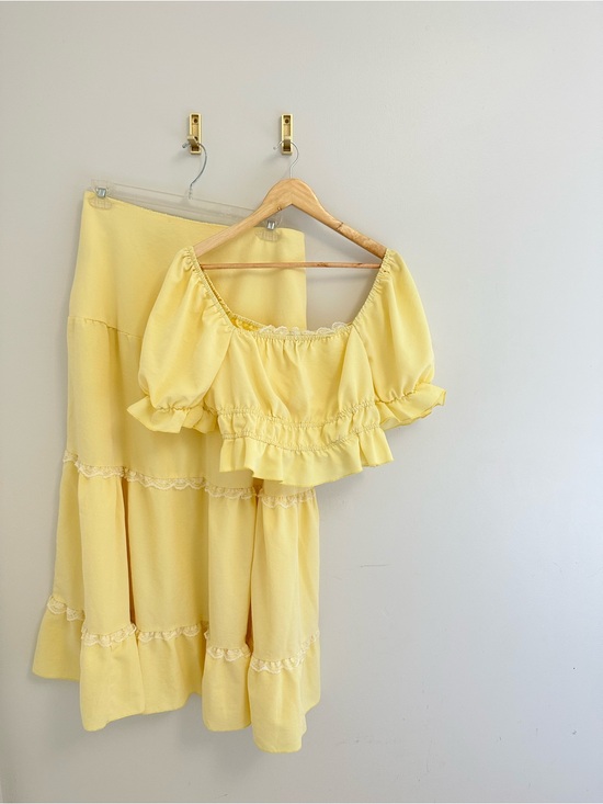 SHEIN Dresses & Skirts - SHEIN Yellow Tiered Maxi Skirt Set with Puff Sleeve Crop Top
